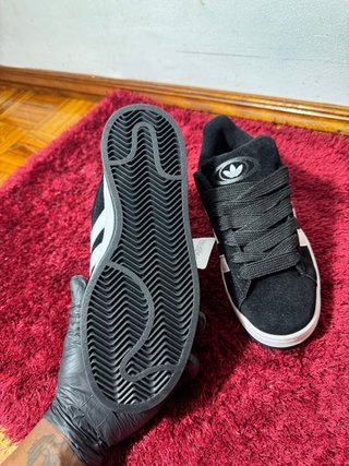 Tênis Adidas Campus Preto e Branco