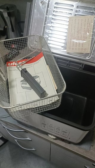 Freidora Ufesa Home Fryer 2.3L Vintage