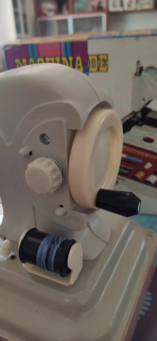 Máquina de coser Eureka eléctrica completa