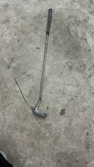 Putter Odyssey V700