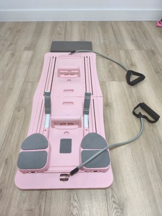 Tabla Mini Pilates Reformer con Bandas
