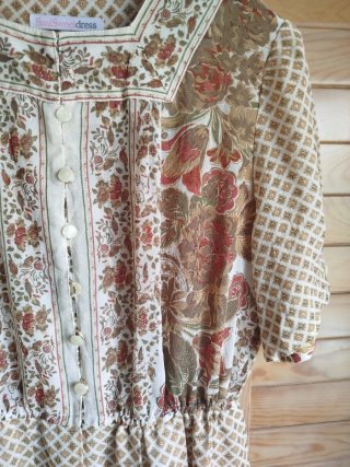 Vestido vintage estampado floral