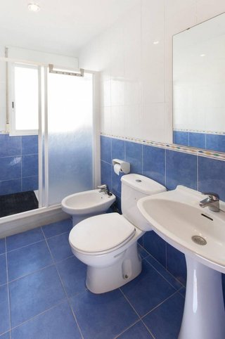 ALQUILER APARTAMENTO PRIMERA LINEA PLAYA