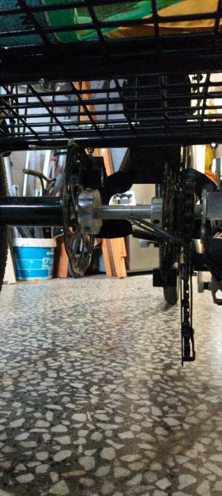 Triciclo Eléctrico Negro