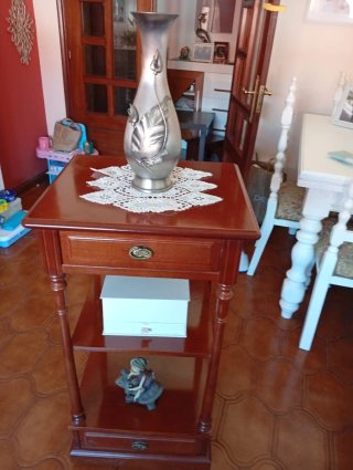 Mesa auxiliar madera y metal