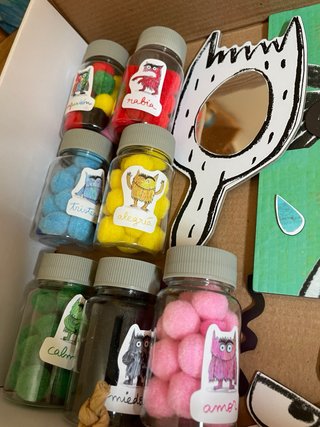 El Monstruo de Colores, un libro pop-up