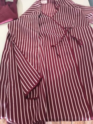 Conjunto Raso Bata + Camisón Rayas