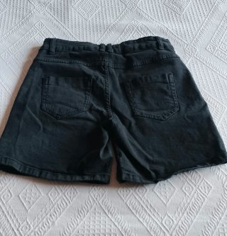 Pantalón corto negro chico Talla 38