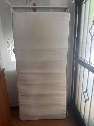Colchón Ikea Blanco. Se puede vender por separado