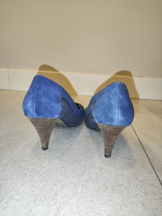 Zapatos de tacón Zara azul