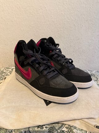 Nike Son of Force Mid Mujer T42 Negro Rosa