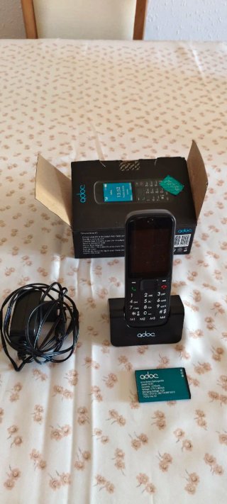 Teléfono Móvil Adoc Nuevo Sin Estrenar