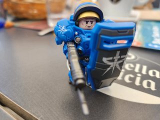 Minifigura StarCraft Terran Marine Azul