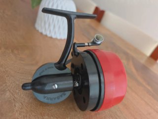 Carrete de pesca Sagarra