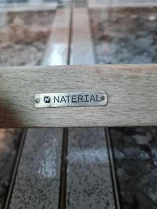 Mesa plegable de acacia