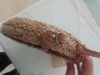 Bolso redondo de paja