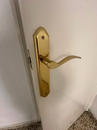 5 Puertas + 2 Puertas Cristalera