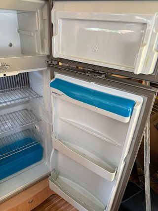 Nevera Dometic RM7655L Trivalente Autocaravana