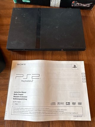 Pack PS2 Sony Negro + Juegos y Accesorios