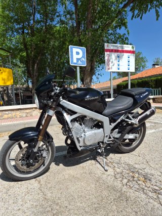 Hyosung GT125