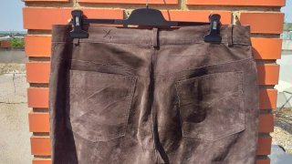 Pantalón de cuero marrón