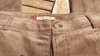 Pantalón de cuero marrón