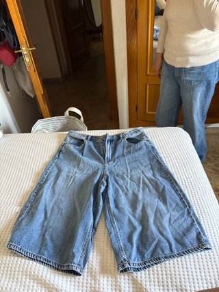 Pantalón vaquero ancho