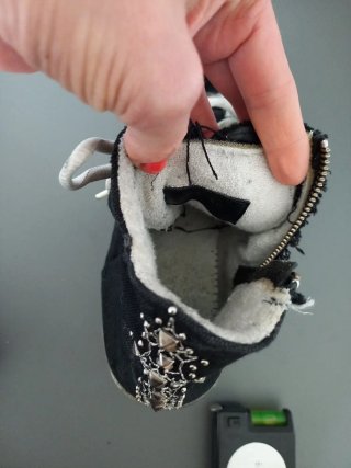 Scarpe basse borchiate nere n.40