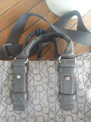 Bolso Calvin Klein Monogram Marrón y Gris