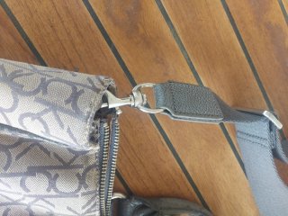 Bolso Calvin Klein Monogram Marrón y Gris