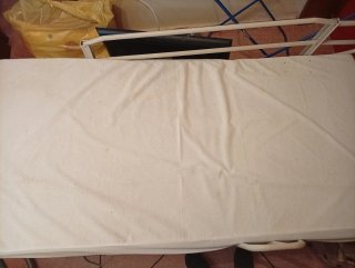 Cama eléctrica para enfermos