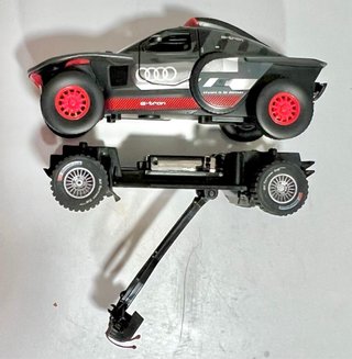 Audi RS Q e-tron Dakar 1/32