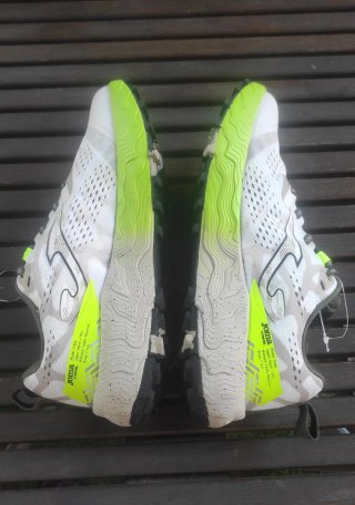 Zapatillas trail running Joma Sima Talla 41