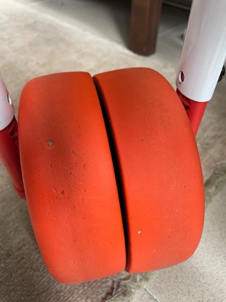 Correpasillos decatlón Btwin Naranja y Azul