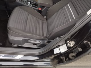 Volkswagen Golf 1.4 TSI 150cv R-LINE