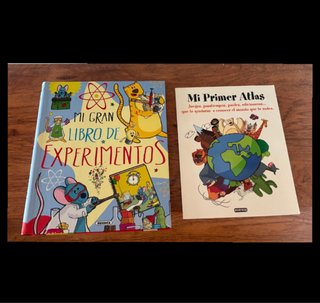 2 Libros Infantiles: Experimentos y Atlas