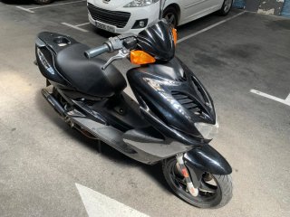 Yamaha Aerox 50 Scooter Negra