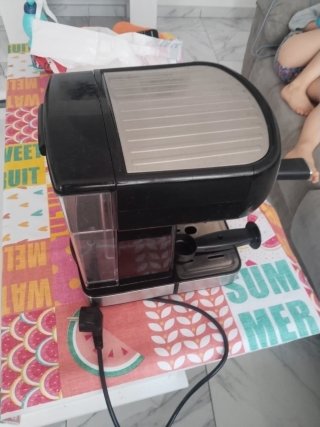 Cafetera marca ufesa con muy poco uso