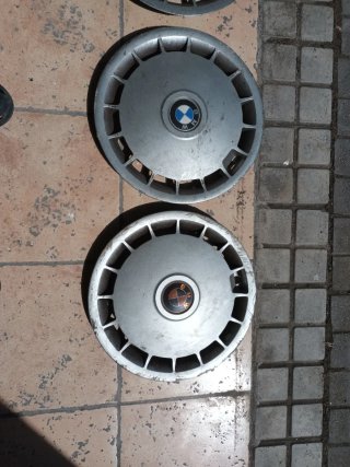 4 Tapacubos BMW E30 Originales Usados