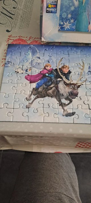 Puzzle Ravensburger Frozen 3x49 + Mini Poster