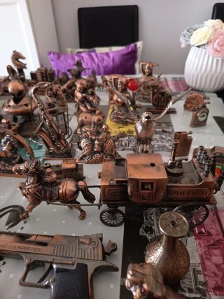 Colección encendedores cobre figuras