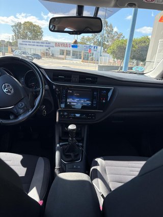 Toyota Auris 1.2 Turbo 116cv 2016 – IMPECABL