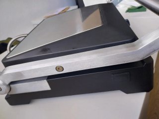 Plancha Jata GR1100 220-240V