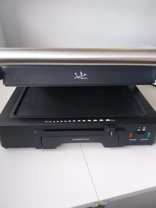 Plancha Jata GR1100 220-240V