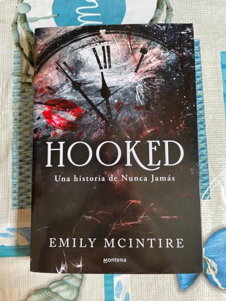 Hooked: una historia de nunca jamás / Hooked: A...