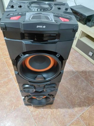 Equipo de sonido POSS negro y azul
