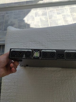 Etapa 4 Canales Clase D 4x1300W Negra