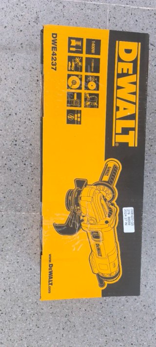 Amoladora Angular DeWalt DWE4237 1400W