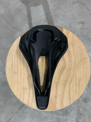 Sillín Fizik Vento Negro