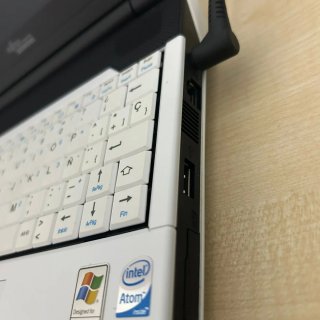 Portátil Fujitsu Siemens Amilo Mini 3520